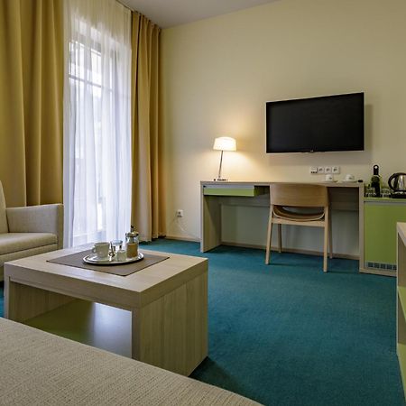 Peras Wellness Hotel Ludvíkov Zewnętrze zdjęcie