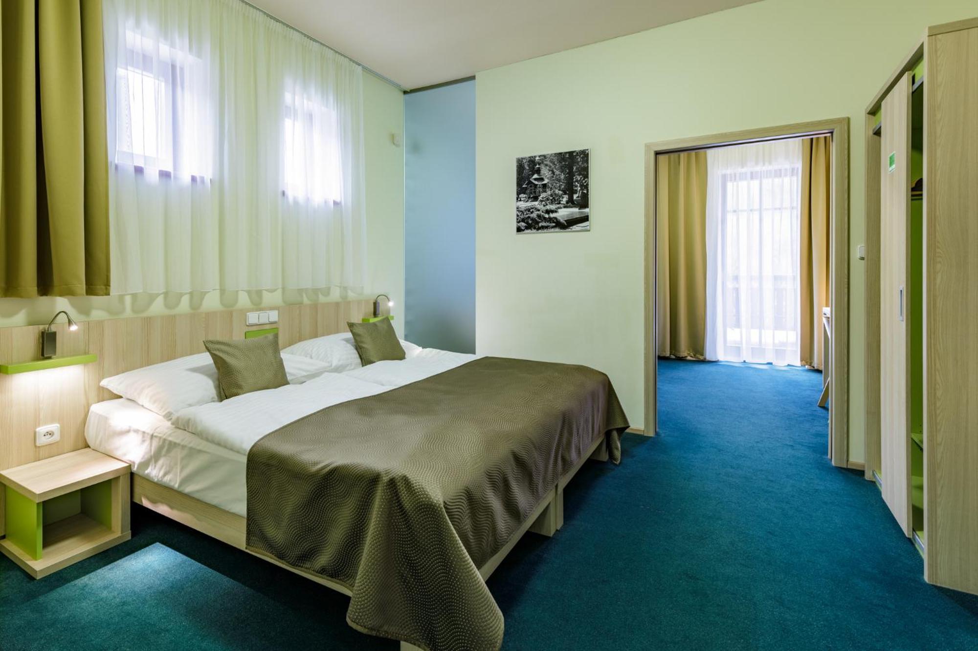 Peras Wellness Hotel Ludvíkov Zewnętrze zdjęcie