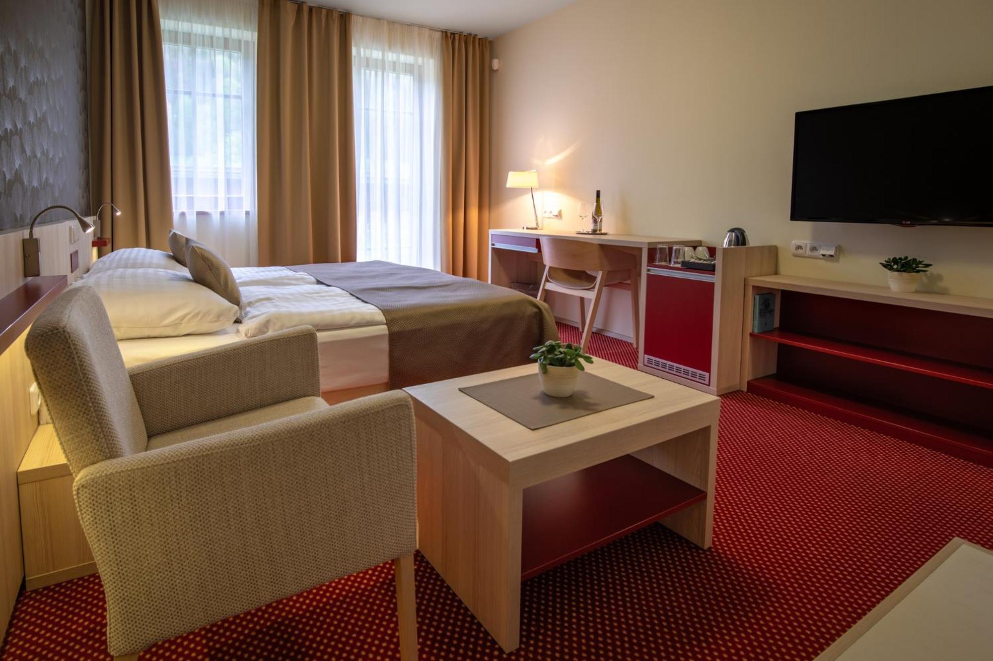 Peras Wellness Hotel Ludvíkov Zewnętrze zdjęcie