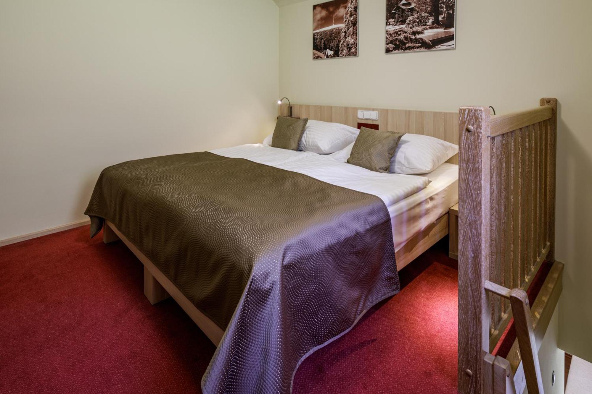Peras Wellness Hotel Ludvíkov Zewnętrze zdjęcie