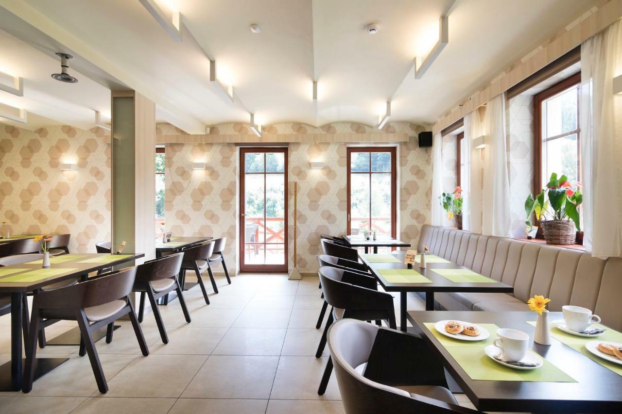 Peras Wellness Hotel Ludvíkov Zewnętrze zdjęcie