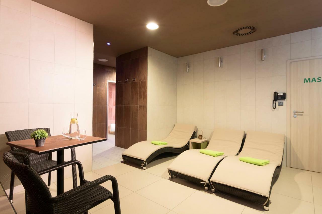 Peras Wellness Hotel Ludvíkov Zewnętrze zdjęcie