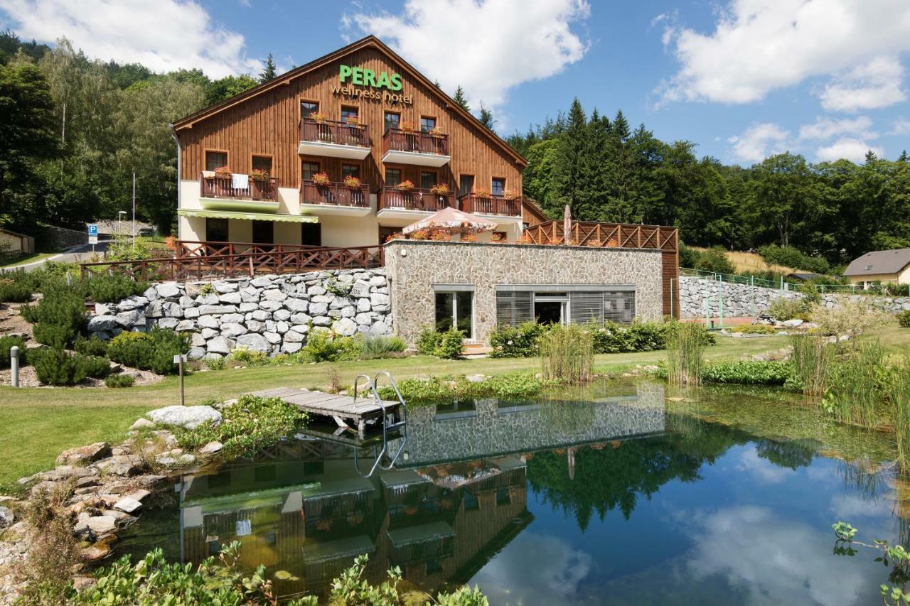 Peras Wellness Hotel Ludvíkov Zewnętrze zdjęcie
