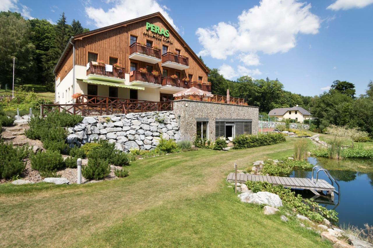 Peras Wellness Hotel Ludvíkov Zewnętrze zdjęcie
